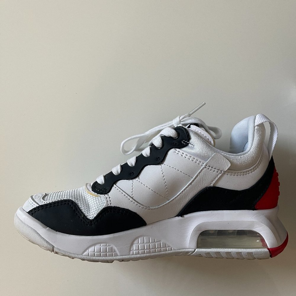 JORDAN MA2 (GS)